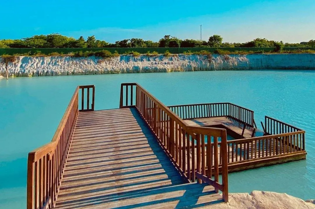 Buraco Azul — Passeio Leste